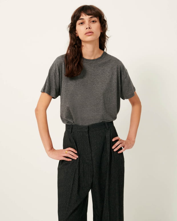 Sessun Too Tee in Mid Grey
