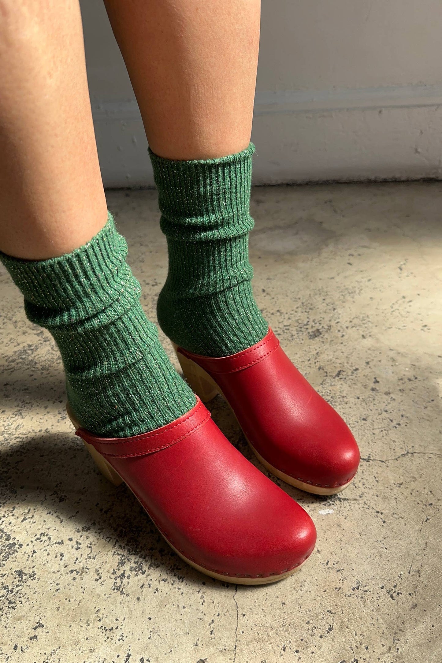 Winter Sparkle Socks in Champagne