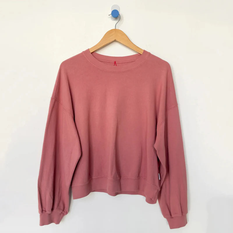 Le Bon shoppe Cali Sweatshirt in Clay
