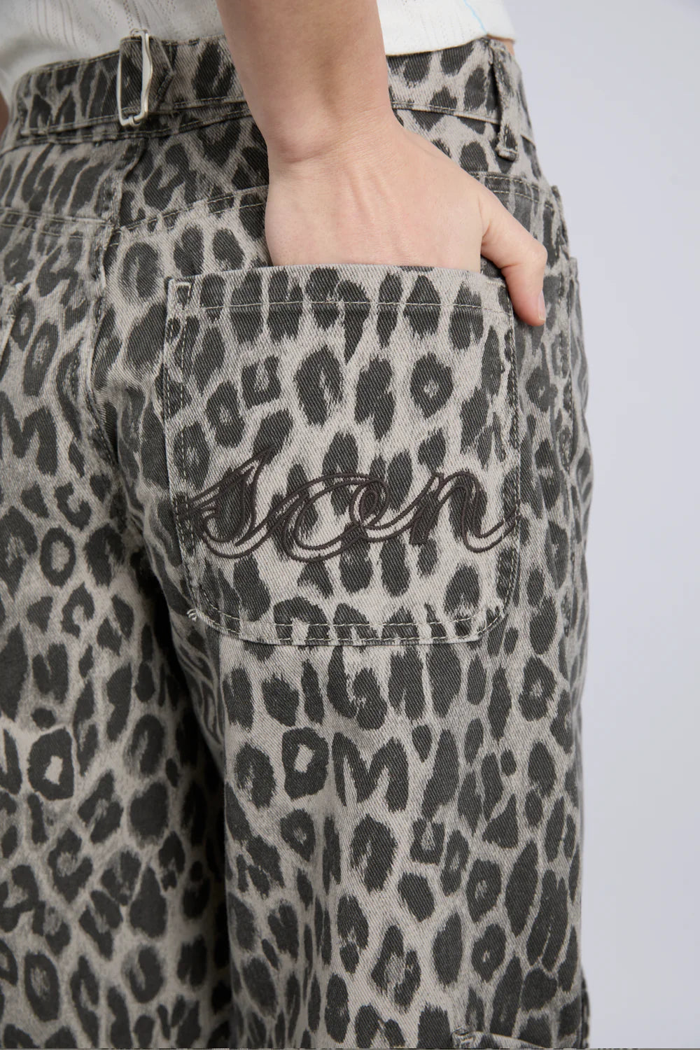 Damson Madder Drew Trouser in Leopard Charcoal