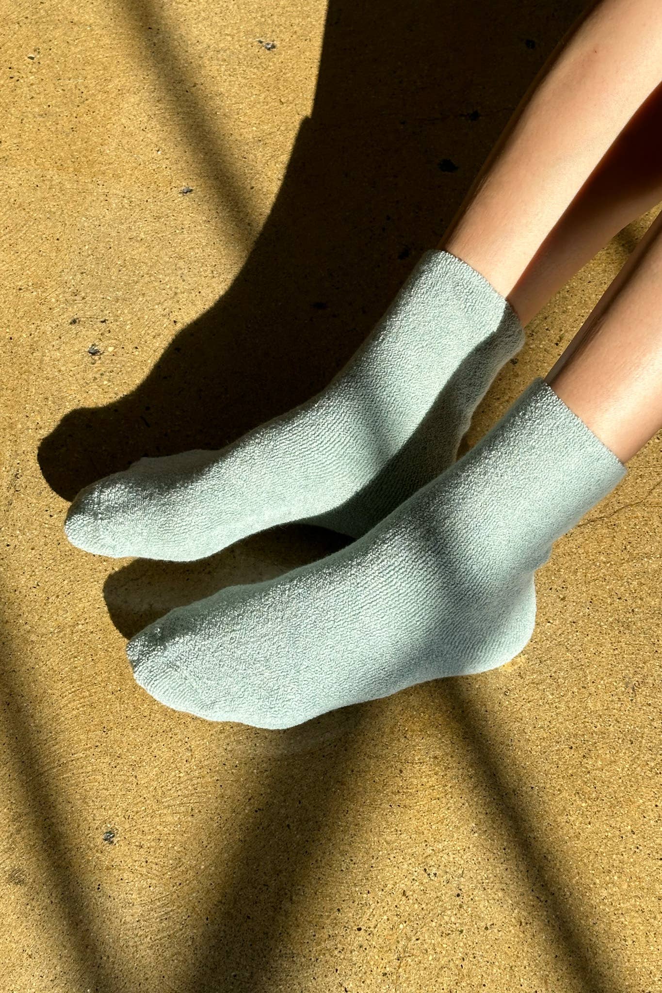 Cloud Socks: Frappe